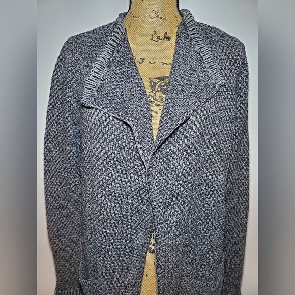 CAbi Lara Duster Cardigan Sweater Gray Size Medium - Picture 3 of 11